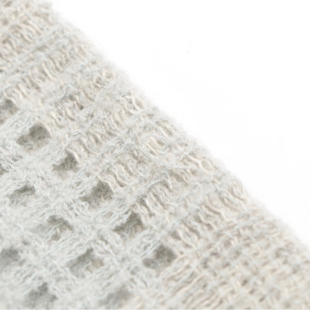 Christian Dior Woven Fringed SARF - Picture 5 of 5
